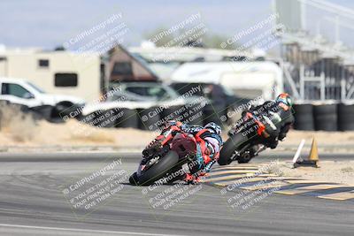 media/Nov-16-2025-Race Pace (Sun) [[8c5fa54630]]/Non Verified Riders (1st 20 Minutes)/4-Turn 16 (1116am)/